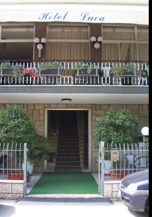 Hotel Luca 里米尼 外观 照片
